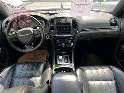 کرایسلەر 300